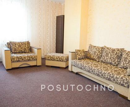 Large 2-bedroom, 1 minute subway Pozniak, Kyiv - apartment by the day