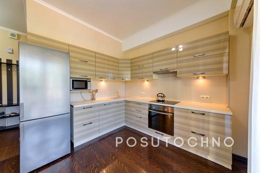Deluxe beachfront apartment with bass, Gelendzhik - apartment by the day