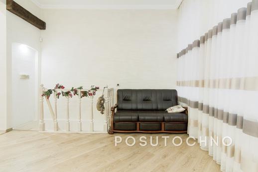 vip studio, Odessa - apartment by the day