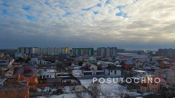 View apartment, panoramic window, 9th fl, Kryukovshina - apartment by the day
