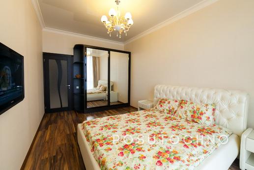 'Second Pearl' design 3bedroom, Odessa - apartment by the day