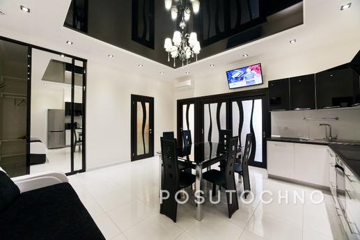 'Second Pearl' design 3bedroom, Odessa - apartment by the day