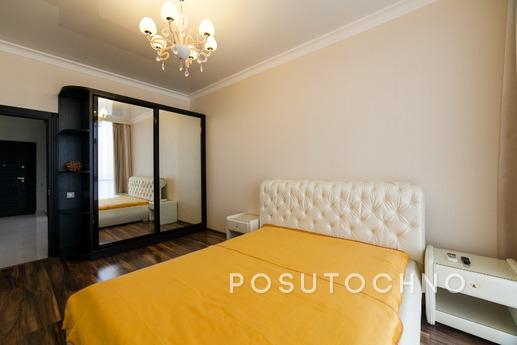 'Second Pearl' design 3bedroom, Odessa - apartment by the day