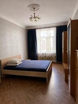 I would like to rent a 2-room apartment in a suitable and sp