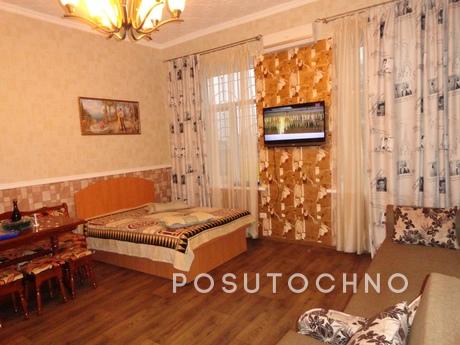 Красивая,светлая,уютная квартира с видом на Чёрное море и Ку