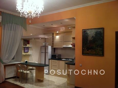 Very center, Central Department Store, P, Dnipro (Dnipropetrovsk) - apartment by the day