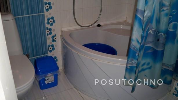 2BR apt. for rent in Berdyansk, Berdiansk - apartment by the day