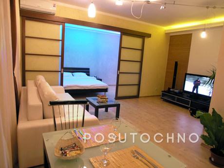 2BR apartment deluxe 'Bali' Maydan, Kyiv - apartment by the day
