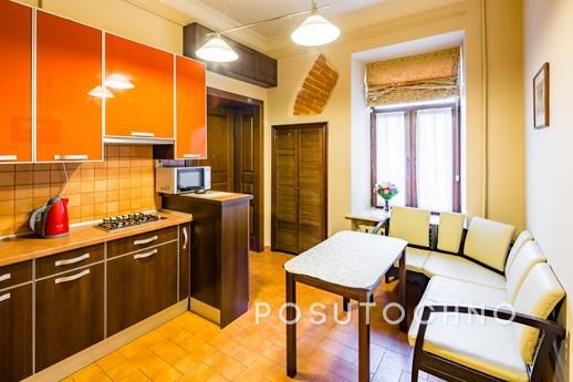 I rent 2k sq. Copernicus Street, Lviv - apartment by the day