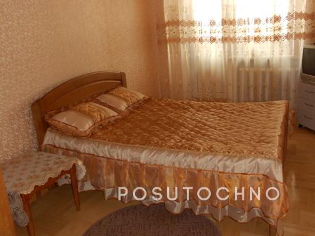 In the center of Boryspil day rent 3 bedroom apartment with 