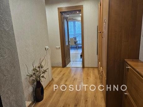 2 до кв. подобово в Чорноморську (Ілліча, Чорноморськ (Іллічівськ) - квартира подобово