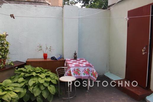 1-bedroom apartment near the beach, Odessa - apartment by the day