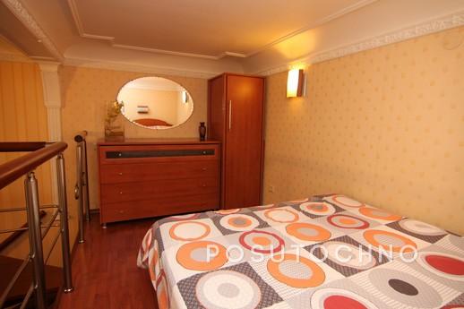 Little comfort in the heart of the city., Odessa - apartment by the day