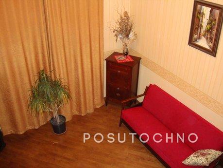 Little comfort in the heart of the city., Odessa - apartment by the day