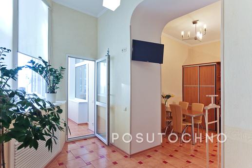 Rent an apartment in the center, Kyiv - apartment by the day