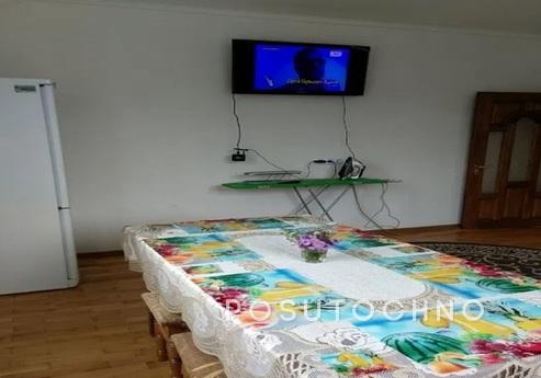I rent rooms in Skhidnytsia, Skhidnytsia - apartment by the day