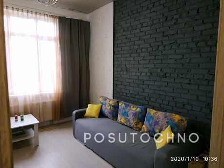 Cozy clean apartment in the center of Brovary. Nearby is eve