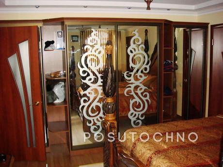 The apartment is located in the historical center of Kiev, n