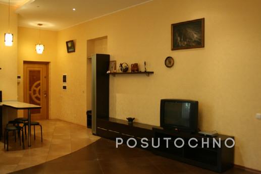 88 sq. meters, Excellent apartment with design repair at the