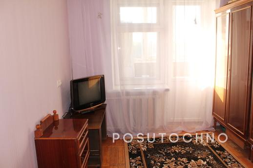 Rent  with sea views, Berdiansk - apartment by the day