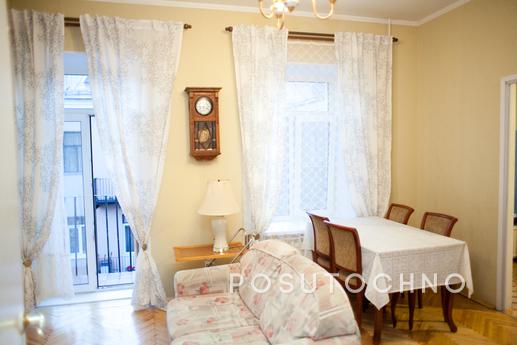 3 bedroom apartment in the Center, Saint Petersburg - apartment by the day