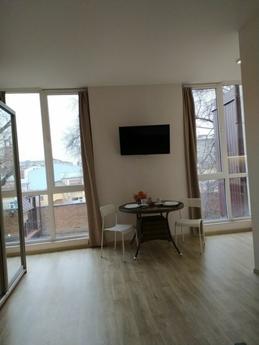 Studio apartment on Pushkinskaya, Kharkiv - apartment by the day