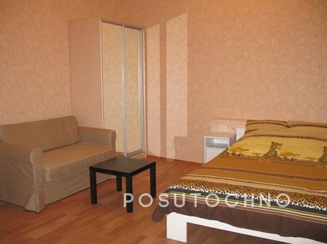 One bedroom studio apartment in the historic center. Fresh r