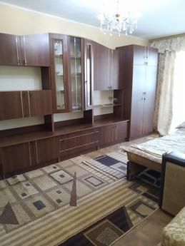 Затишна доглянута квартира, чиста постільна білизна та рушни