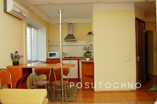 Rent 1-bedroom apartment in the historic center of Odessa. E