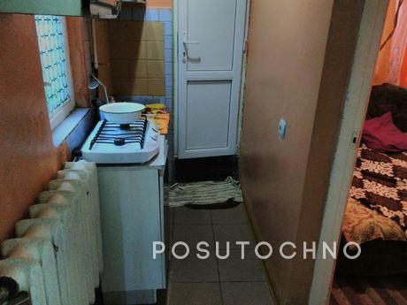 Valera is a separate residential outbuil, Odessa - apartment by the day