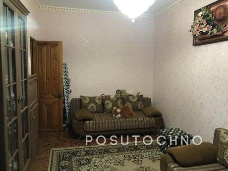 I rent rooms in my private house, Chernomorsk (Illichivsk) - apartment by the day