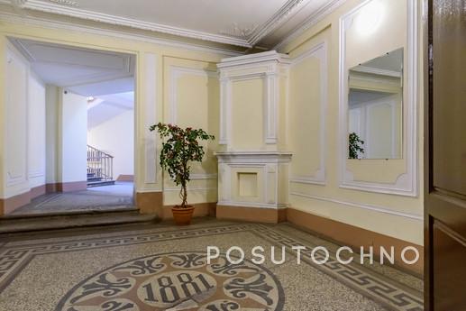 VIP apartment on Mayakovsky, Санкт-Петербург - квартира подобово