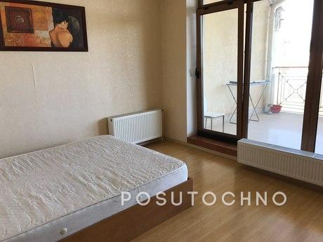 Сдам посуточно свою квартиру в Аркадии, терраса 30 м, Аркади