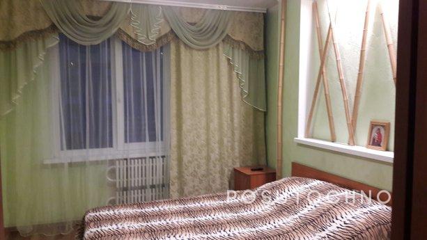 2 room apartment South South South sea, Yuzhny - apartment by the day