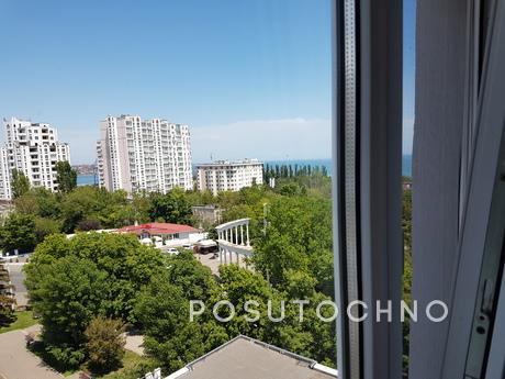 Уютная 1ком. квартира с видом Моря !!!, Черноморск (Ильичевск) - квартира посуточно