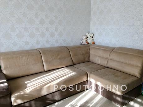 Rent a cozy 2 bedroom apartment, Chernomorsk (Illichivsk) - apartment by the day
