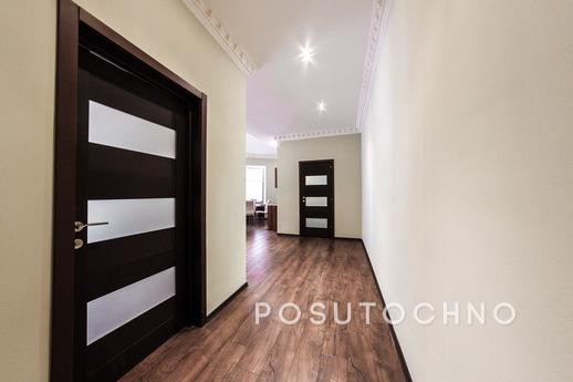 Elegant apartment on Nevsky 81, Saint Petersburg - apartment by the day