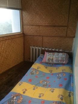 Rent 1 room an apartment. 4 separate, 6 , Yuzhny - apartment by the day