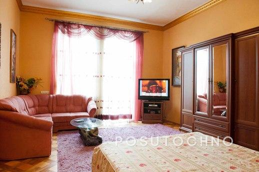 apartment in the city center, Lviv - apartment by the day