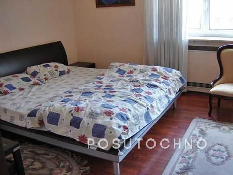 Apartment for rent, by the hour, Naberezhnye Chelny - apartment by the day