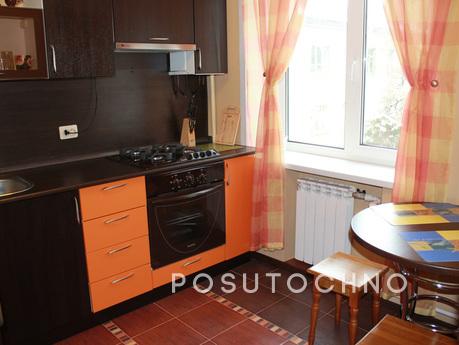 Rent close to the metro, Санкт-Петербург - квартира подобово