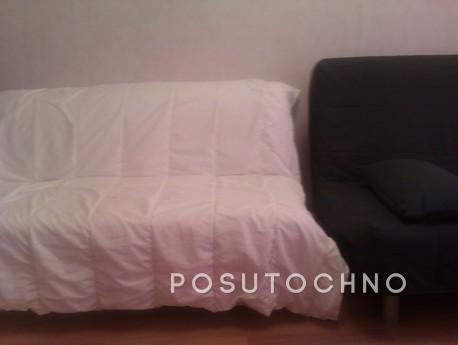 1kkv near metro Parnas, Saint Petersburg - apartment by the day