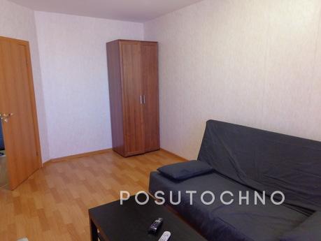 1kkv near metro Parnas, Saint Petersburg - apartment by the day