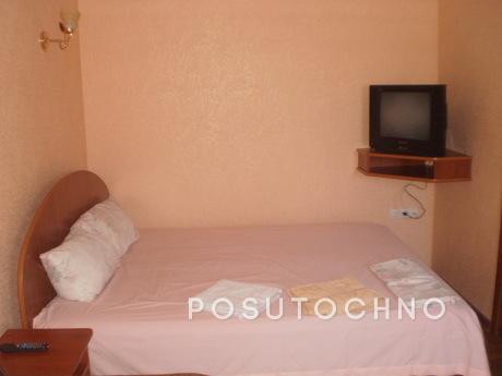 Center (near the TIR) and hourly 1i2kom, Vinnytsia - apartment by the day