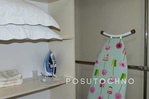 Apartment with sea view (Arcadia), Odessa - apartment by the day