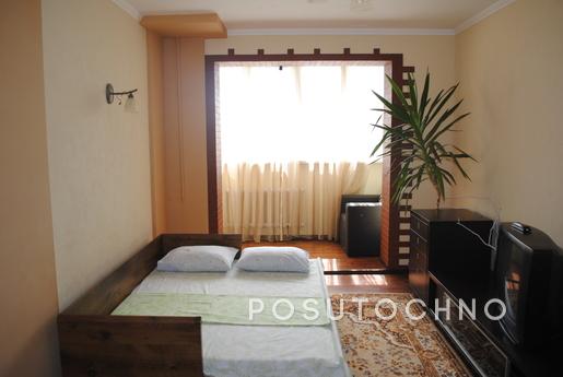 Clean, tidy, spacious, cozy. Docum, Khmelnytskyi - apartment by the day