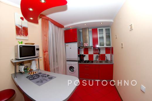 3-room suite. Center. Jacuzzi. Wi-Fi., Cherkasy - apartment by the day