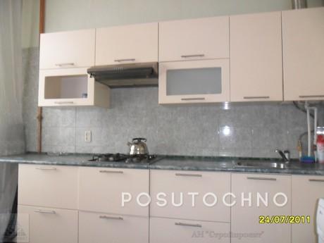 2 кімнатну квартиру подобово в Центрі, Ростов-на-Дону - квартира подобово
