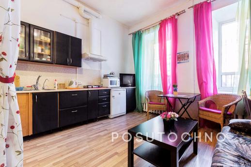 Stylish apartment in the center of St. P, Saint Petersburg - apartment by the day