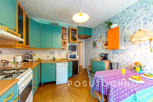 Apartments near the Hermitage, Saint Petersburg - apartment by the day